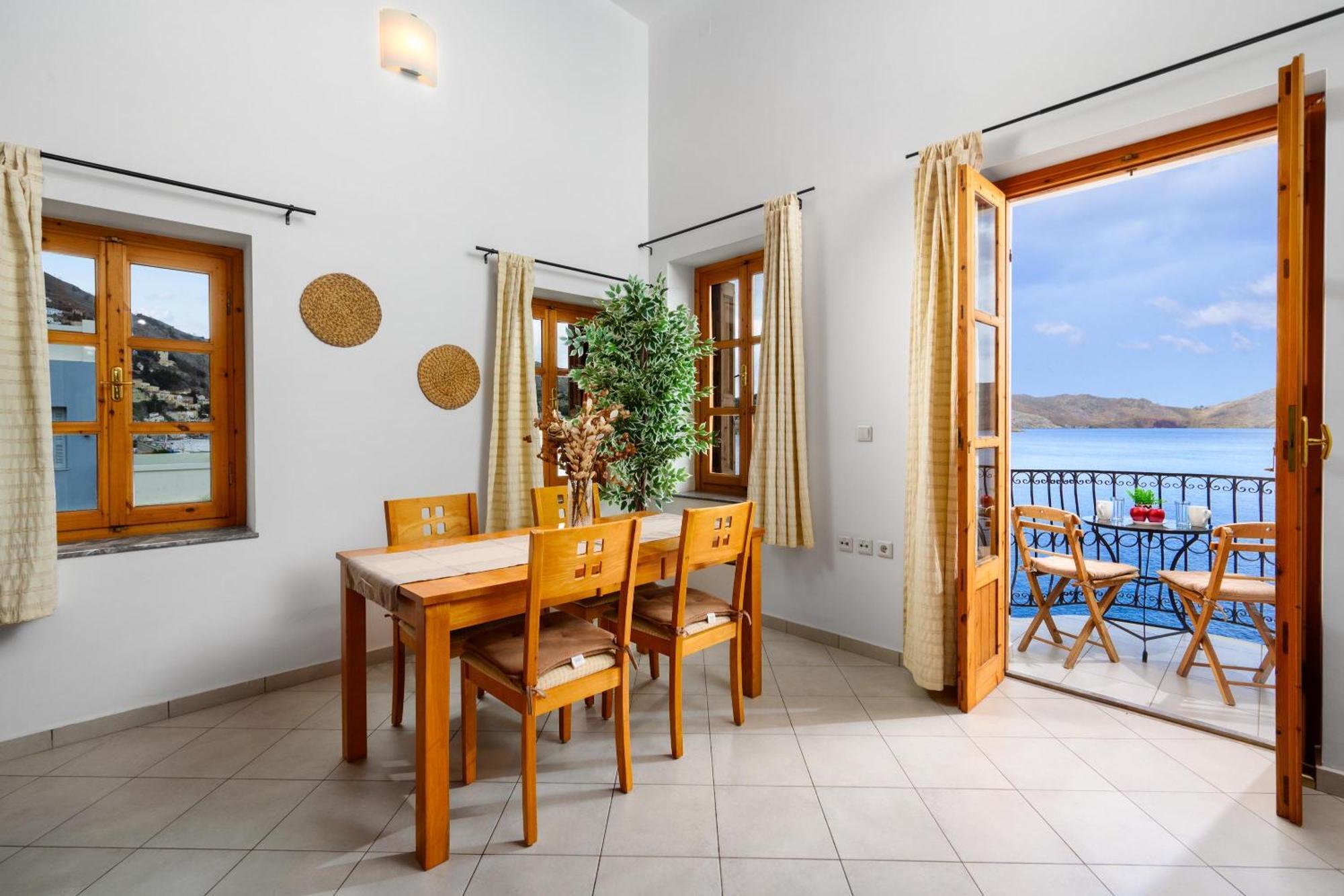 Over The Sea Apartments Szími Kültér fotó